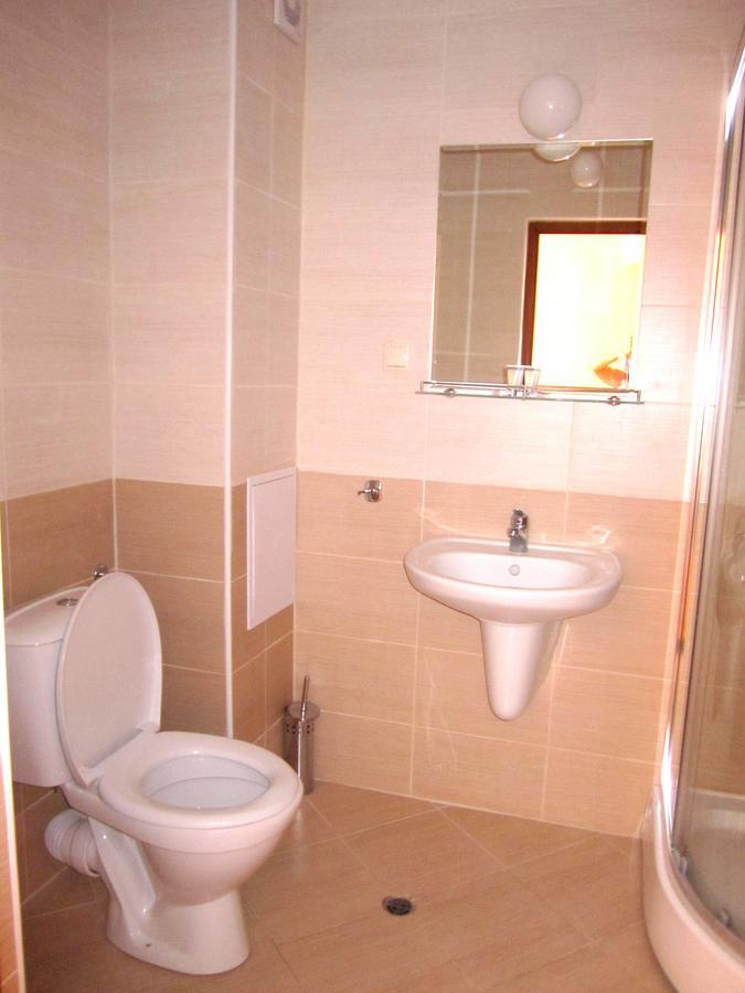 Hotel COOP Central Obzor Buitenkant foto